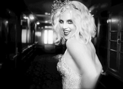 Britney Spears và ê-kíp đã rất đầu tư cho phần hình ảnh của clip quảng cáo.