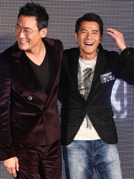 Quách Phú Thành bên các đồng nghiệp của bộ phim hành động