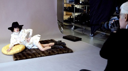 Châu Tấn biến hình thành tiểu thư đài các