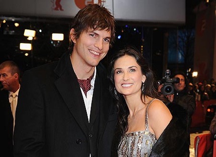 Demi Moore và Ashton Kutcher khi còn hạnh phúc