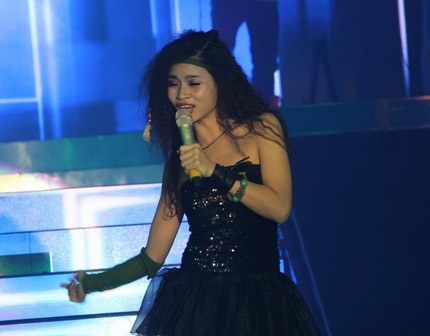 Các học trò của Mr. Đàm say sưa hát trong chương trình