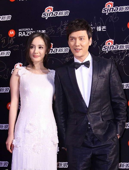 Thủy Linh hững hờ váy xanh  - 19