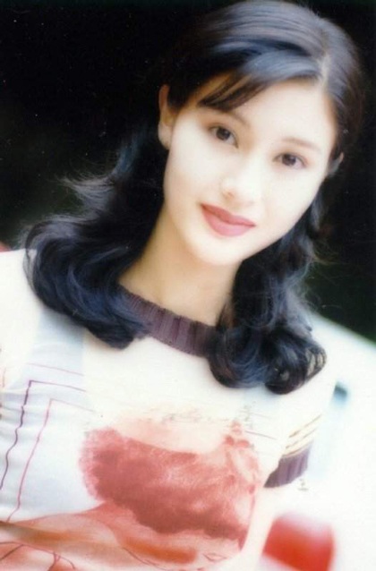 Lý Gia Hân: Vẻ đẹp vẫn vẹn nguyên theo thời gian