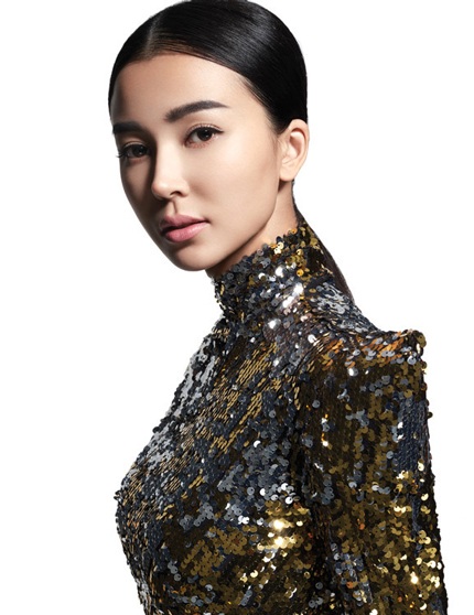 Hình ảnh Diêu Tinh Đồng ngập tràn các tạp chí của Trung Quốc thời gian gần đây.