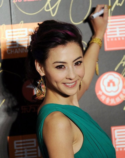 Người đẹp xứ hương cảng là một trong những gương mặt nổi bật nhất tại lễ trao giải tối qua.