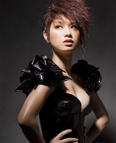 Trà My Idol là một trong những giai nhân của Hà Dũng