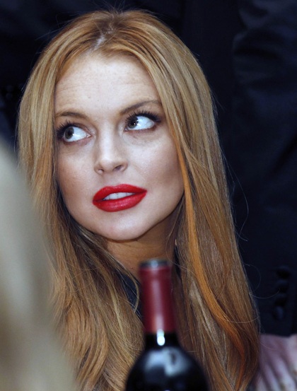 Lindsay Lohan gợi cảm trên các tạp chí thời trang.