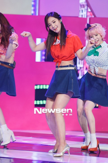 9 cô gái đều rất xinh đẹp, ngọt ngào và có khả năng vũ đạo rất tốt.