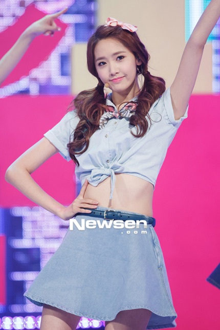 9 cô gái đều rất xinh đẹp, ngọt ngào và có khả năng vũ đạo rất tốt.