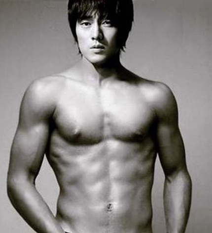 Tài tử xứ Hàn So Ji Sub khoe đang ở Việt Nam - 4 Một số hình ảnh đẹp của mỹ nam xứ Hàn So Ji Sub trên các tạp chí của Hàn Quốc và Trung Quốc.