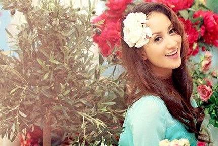 Nỗi tủi thân của sao Việt xa nhà