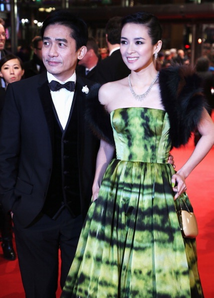 Hai ngôi sao của Hoa ngữ được báo giới quốc tế khá quan tâm.