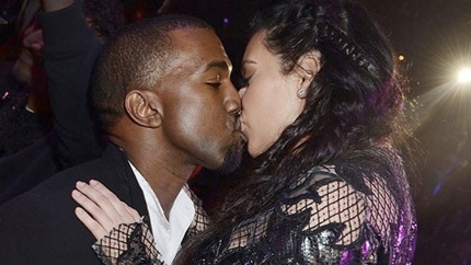 Những nụ hôn nóng bỏng của các ngôi sao