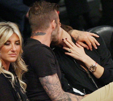 Những nụ hôn nóng bỏng của các ngôi sao