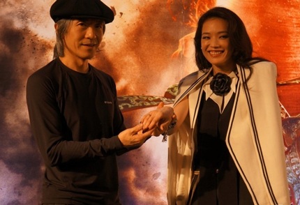 Thư Kỳ và Châu Tinh Trì gửi lời chúc mừng năm mới tới người hâm mộ