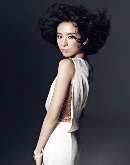 Đổng Khiết và bố mẹ ruột