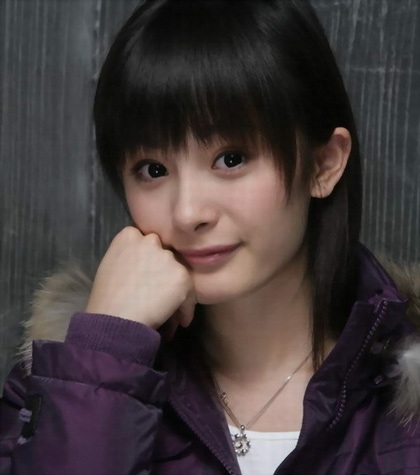 Sau đó, Dương Mịch tiếp tục được chọn đảm nhiệm vai chính trong hàng loạt những phim ăn khách như