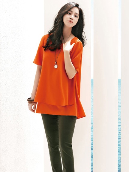 Kim Tae Hee hiện đại và trẻ trung trong loạt ảnh quảng cáo cho một nhãn hiệu thời trang.