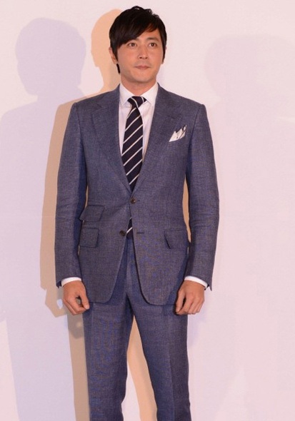 Jang Dong Gun cũng tới chúc phúc cho Han Jae Suk, hai người là bạn diễn trong bộ phim