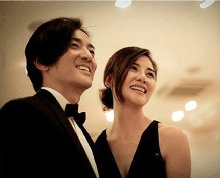 Mông Gia Tuệ khó khăn thuyết phục chồng sinh con - 1 Mông Gia Tuệ và Trịnh Y Kiện làm đám cưới hồi tháng 1 vừa rồi sau 7 năm hò hẹn.