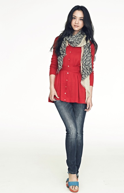 Nữ diễn viên Trung Quốc giờ đây hướng tới một phong cách trẻ trung và hiện đại.