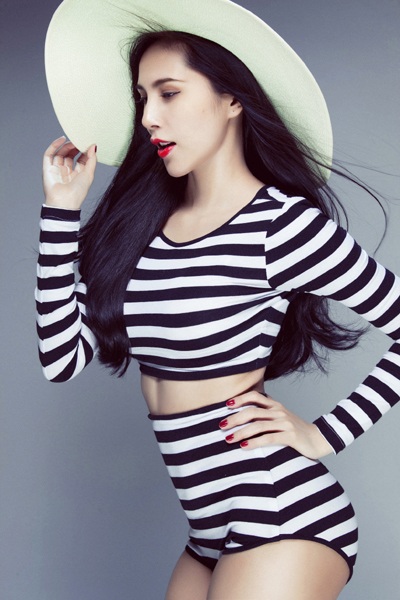 Thủy Tiên: “Chúng tôi đã là vợ chồng hợp pháp” - 1 Thủy Tiên: “Chúng tôi đã là vợ chồng hợp pháp”