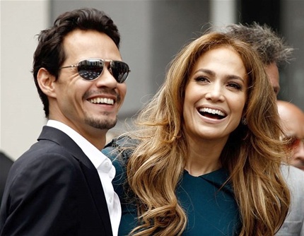 Salma Hayek và doanh nhân người Pháp Francois-Henri Pinault bí mật tổ chức lễ thành hôn tại Pháp.