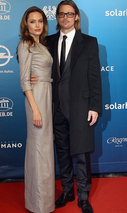 Dì của Angelina Jolie qua đời vì ung thư - 1 Dì của Angelina Jolie qua đời vì ung thư