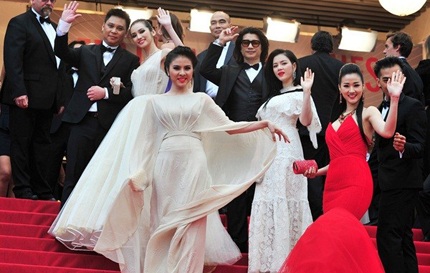 Diễn viên Huy Khánh: Nghệ sĩ Việt đến Cannes là để "ăn liên hoan" - 1 Đoàn nghệ sĩ Việt Nam tại LHP Cannes năm nay