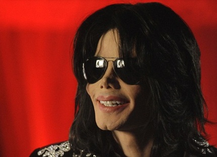 Những tranh cãi và hoài nghi vẫn diễn ra 4 năm sau cái chết bất ngờ của vua nhạc Pop