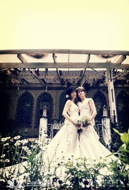 Ảnh cưới của đạo diễn đồng tính Kim Jo Kwang Soo