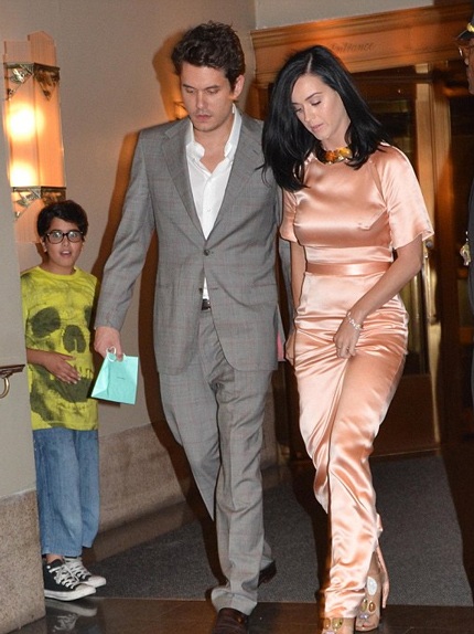 Katy Perry và John Mayer lại tái hợp? - 2 Cặp đôi này vừa tuyên bố chia tay hồi tháng 3 vừa rồi