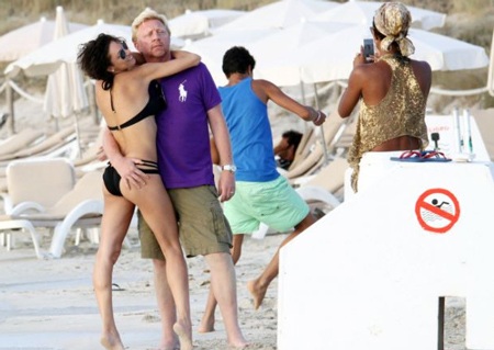 Boris và Lilly kết hôn từ năm 2009 và đã có một con trai 3 tuổi