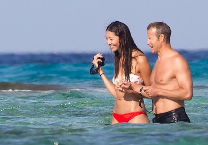 Một số nguồn tin cho rằng, người đẹp Trung Quốc chính là nguyên nhân khiến mối quan hệ 5 năm của