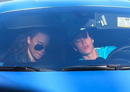 Lộ diện bạn gái mới của Justin Bieber