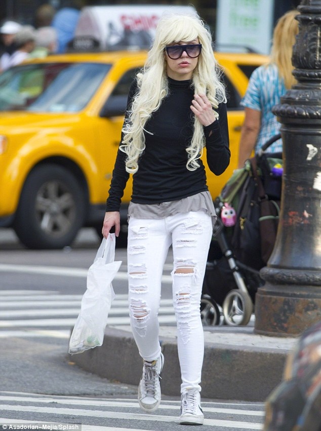 Bác sĩ kết luận Amanda Bynes bị tâm thần - 1 Lẽ ra