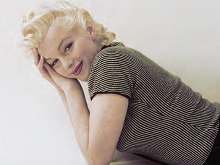 Công bố loạt ảnh hiếm về "quả bom sex" Marilyn Monroe - 1 Công bố loạt ảnh hiếm về quả bom sex Marilyn Monroe