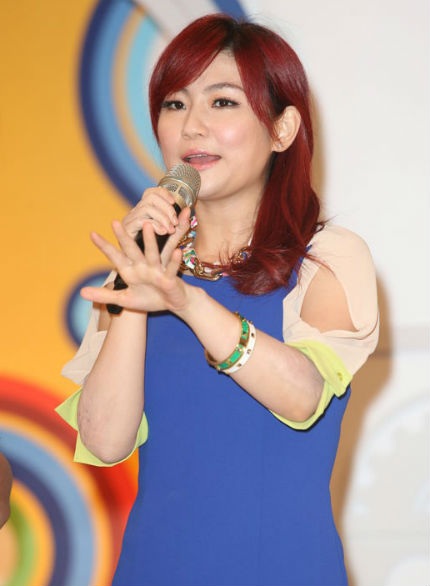 Selina tiết lộ, cô có giảm cân đôi chút nên trông có phần thon thả hơn thời gian trước đây.