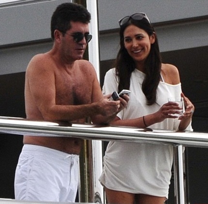 Cặp đôi này hò hẹn gần một năm nay và mới đây thông báo rằng, họ sắp lên chức bố mẹ