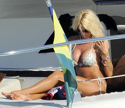 Siêu mẫu 38 tuổi hiện đang Porto Cervo,