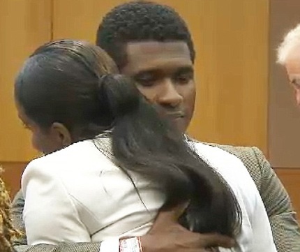 Usher giành quyền chăm sóc hai con sau nhiều năm "tranh cãi" - 2 Usher cố gắng động viên vợ cũ sau khi tòa tuyên, anh có toàn quyền giám hộ các con