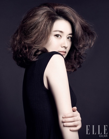 Lee Young Ae chọn cuộc sống bình dị bên chồng con - 1 Làm nên thành công cho