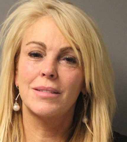 Mẹ của Lindsay Lohan khi bị bắt