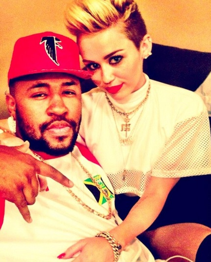 Những bức ảnh thân mật của hai người được hé lộ từ cuối tuần vừa rồi