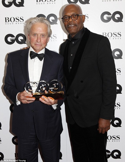 Michael Douglas nhận giải Thành tựu do tạp chí GQ trao tặng