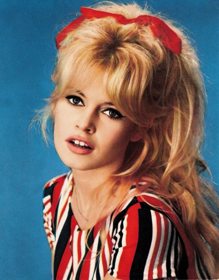 Cuộc đời thăng trầm và buồn bã của "biểu tượng sex" Brigitte Bardot - 6 Brigitte Bardot trong những bức ảnh thời trẻ