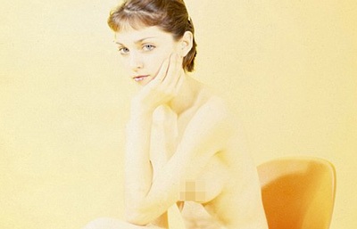 Đôi mắt và khuon miệng có lẽ là điểm ít thay đổi nhất trên gương mặt Madonna