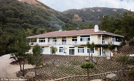 Ngôi sao bị tâm thần Amanda Bynes được xuất viện - 2 Trung tâm cai nghiện The Canyon