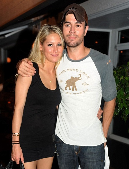 “Tổ ấm” triệu đô của Enrique Iglesias và công chúa quần vợt - 1 Enrique Iglesias và Anna Kournikova đã hò hẹn 12 năm.