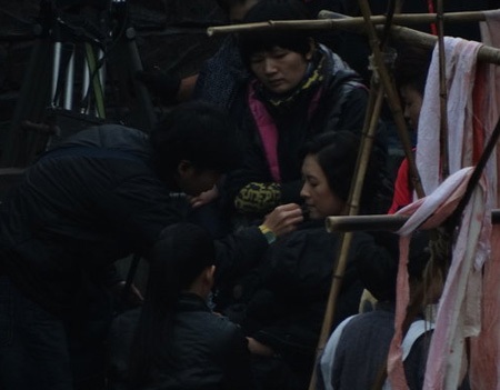 Chương Tử Di được chăm chút cẩn thận để tạo hình cho nhân vật trong phim.